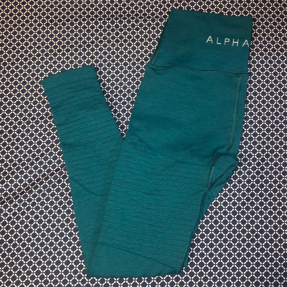 Alphalete Leggings